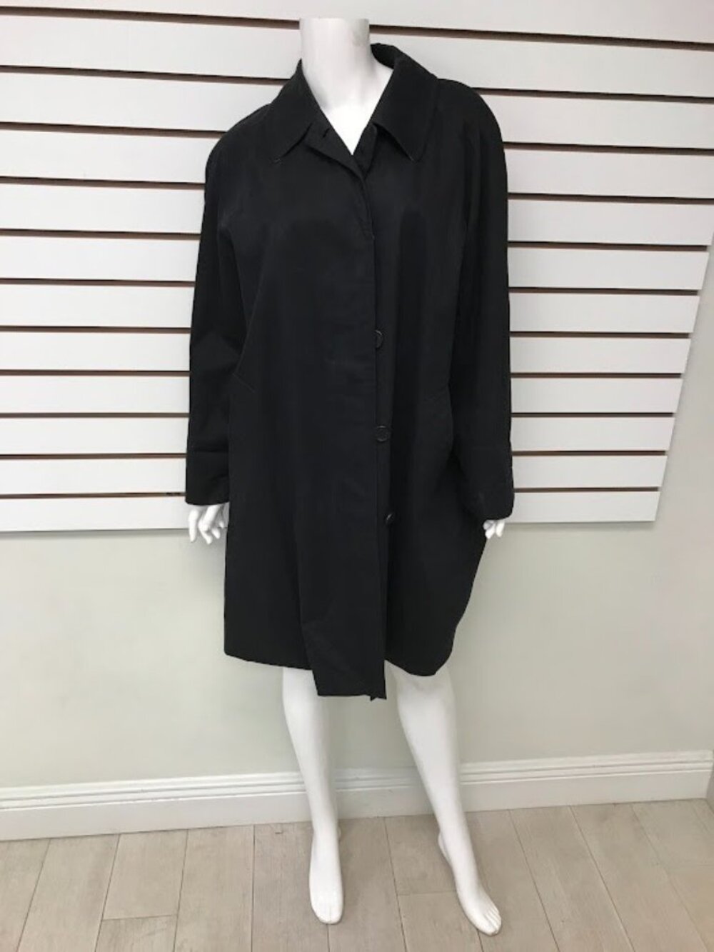 Burberry London Women's Navy Trench Coat Size 10